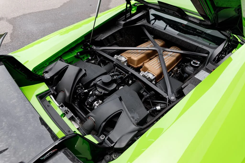 2018 Lamborghini Huracan LP640-4 Performante - Image 11 of 31