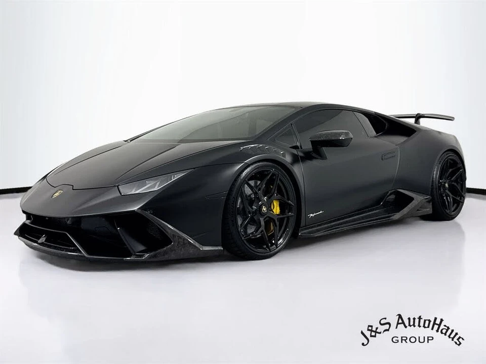 2018 Lamborghini Huracan LP640-4 Performante - Image 3 of 31