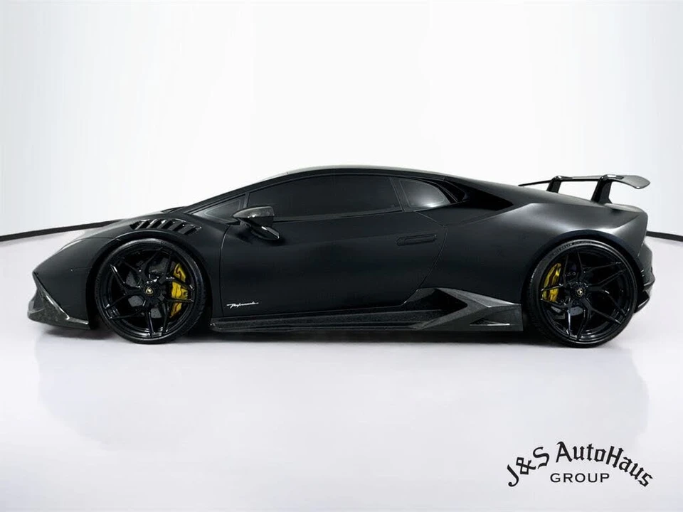 2018 Lamborghini Huracan LP640-4 Performante - Image 4 of 31