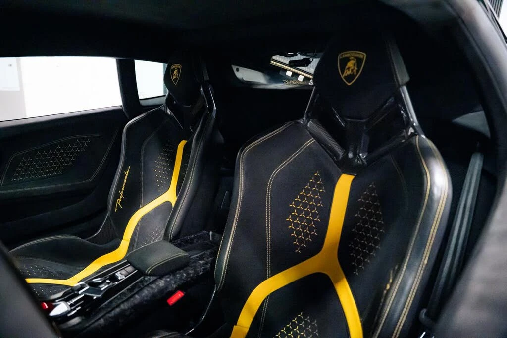 2018 Lamborghini Huracan LP640-4 Performante - Image 31 of 31