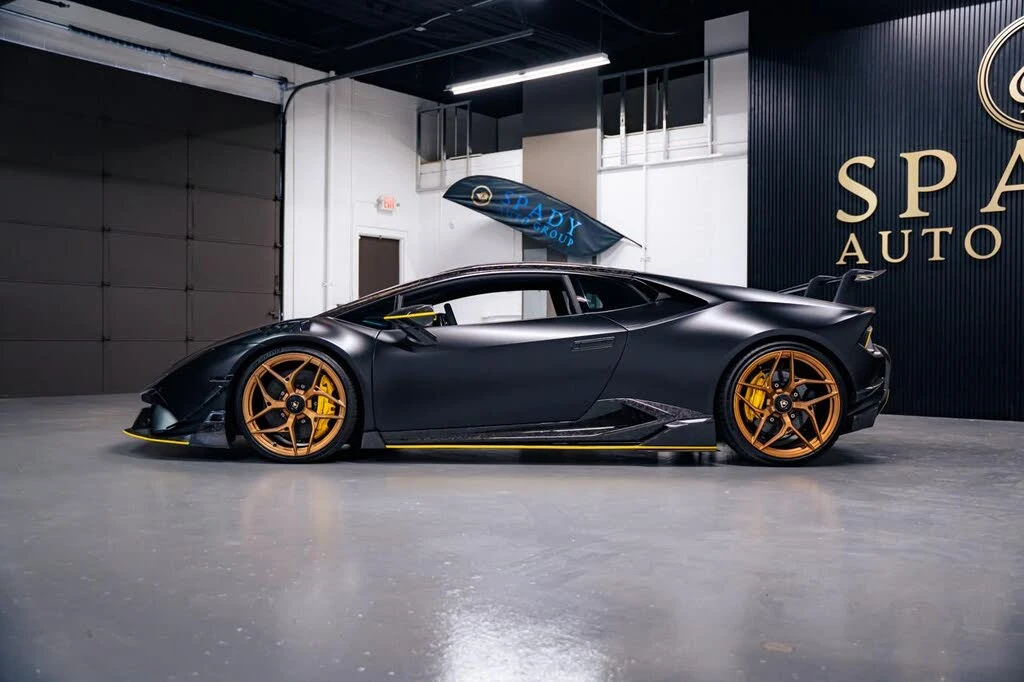 2018 Lamborghini Huracan LP640-4 Performante - Image 4 of 31