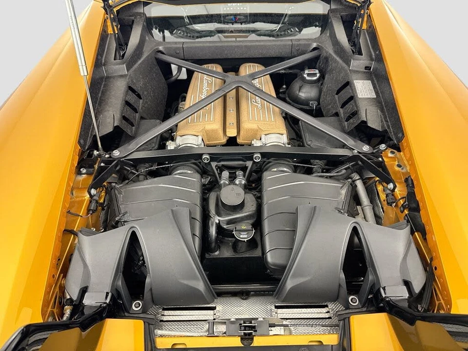 2018 Lamborghini Huracan LP640-4 Performante - Image 31 of 31