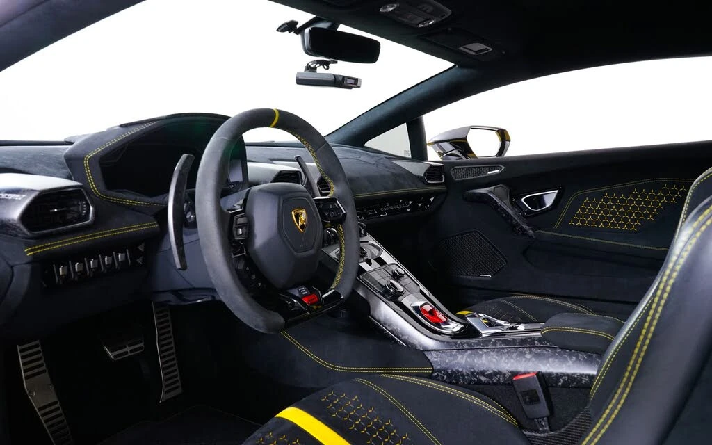 2018 Lamborghini Huracan LP640-4 Performante - Image 24 of 30