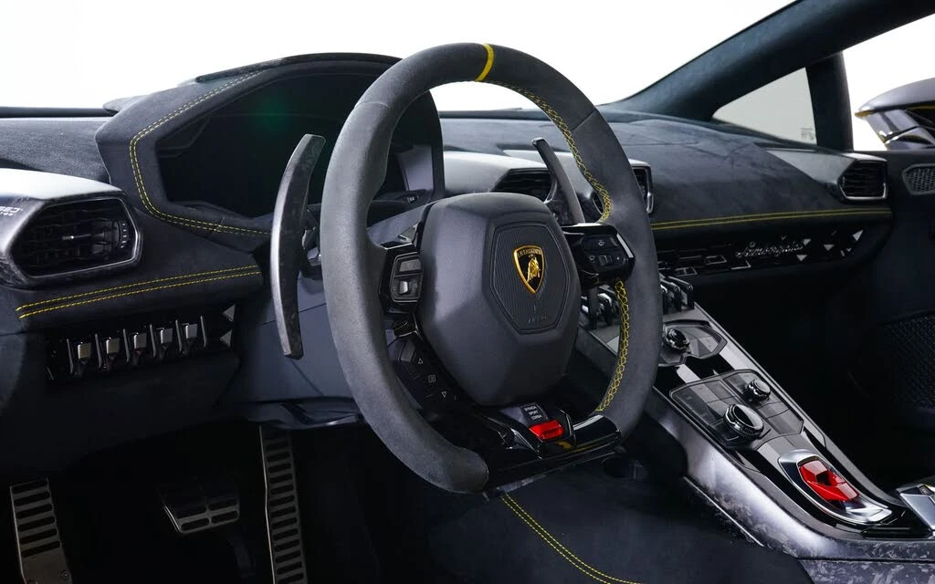 2018 Lamborghini Huracan LP640-4 Performante - Image 4 of 30