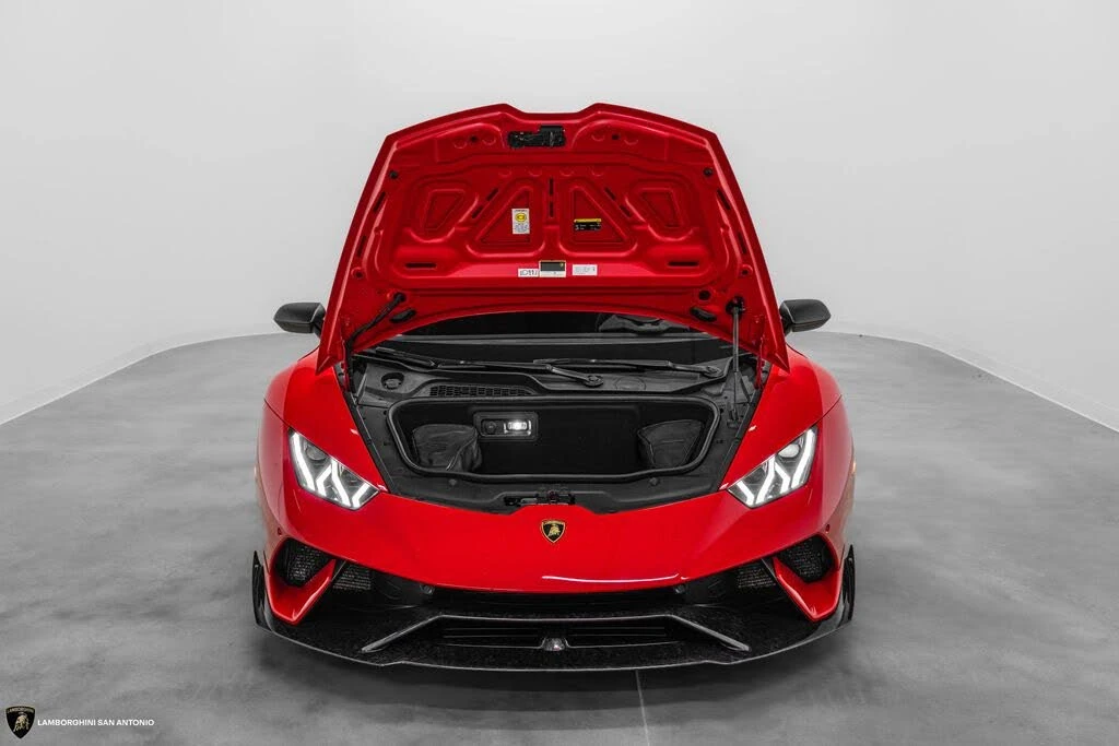 2018 Lamborghini Huracan LP640-4 Performante - Image 11 of 31