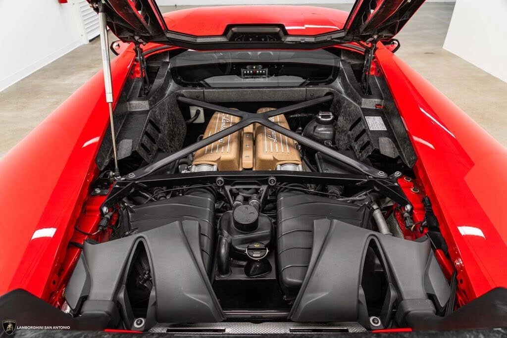 2018 Lamborghini Huracan LP640-4 Performante - Image 23 of 31