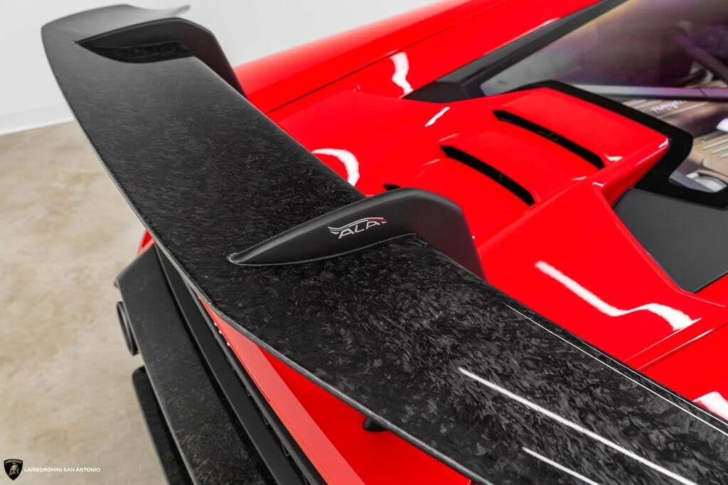 2018 Lamborghini Huracan LP640-4 Performante - Image 20 of 31