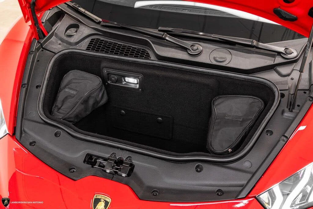 2018 Lamborghini Huracan LP640-4 Performante - Image 12 of 31