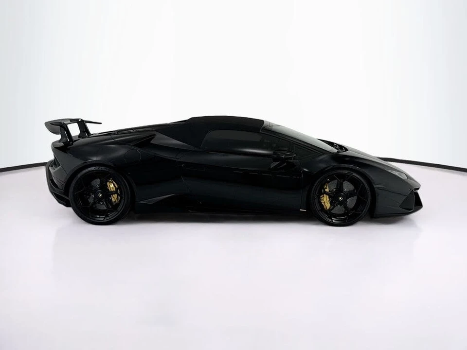 2018 Lamborghini Huracan LP640-4 Performante - Image 12 of 31