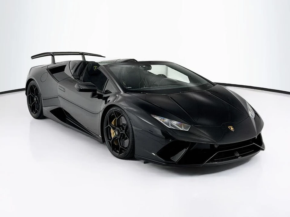 2018 Lamborghini Huracan LP640-4 Performante - Image 3 of 31