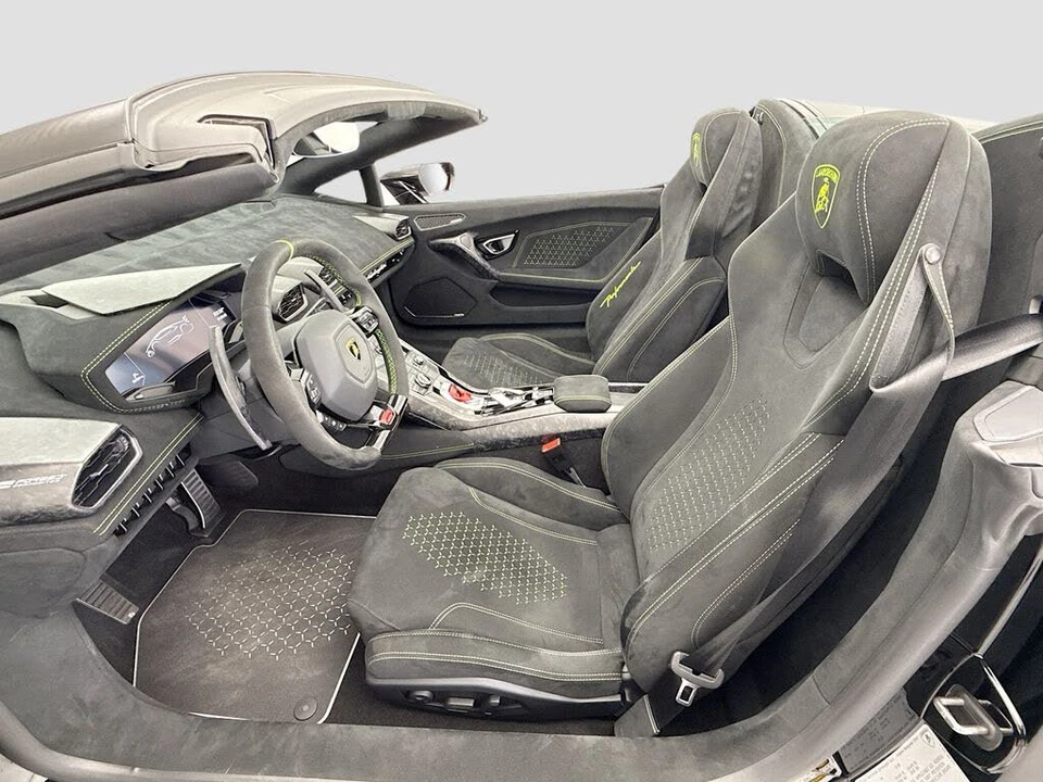 2018 Lamborghini Huracan LP640-4 Performante - Image 26 of 31
