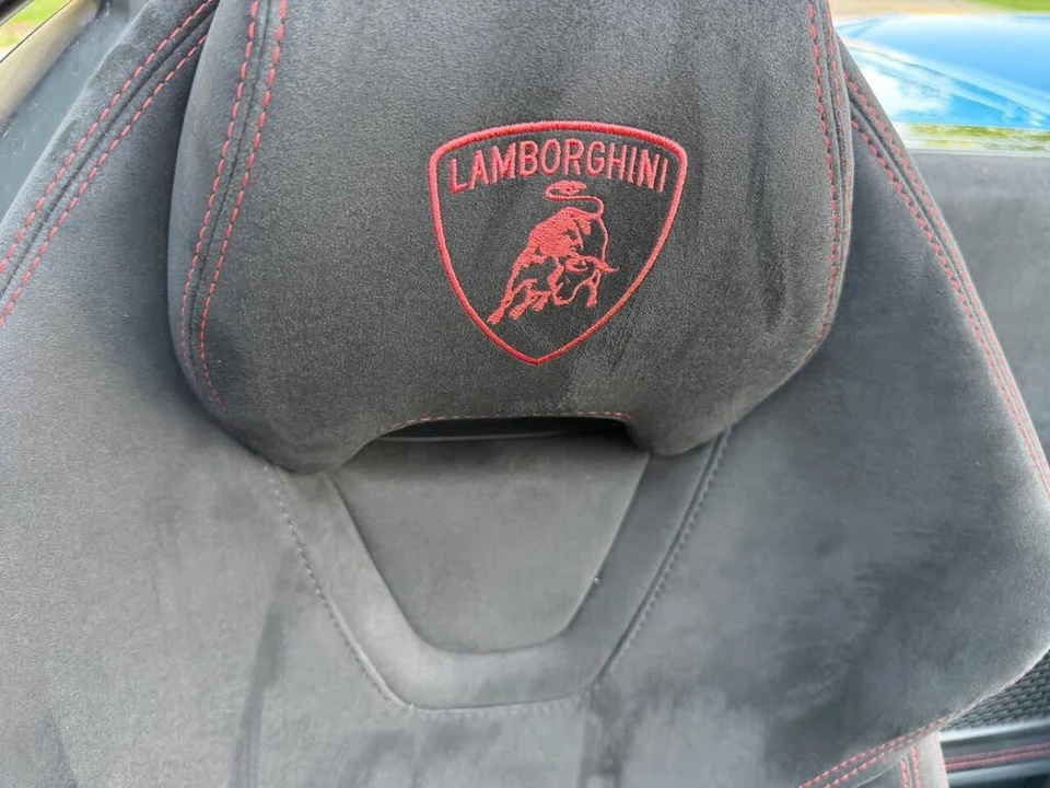 2018 Lamborghini Huracan LP640-4 Performante - Image 27 of 29