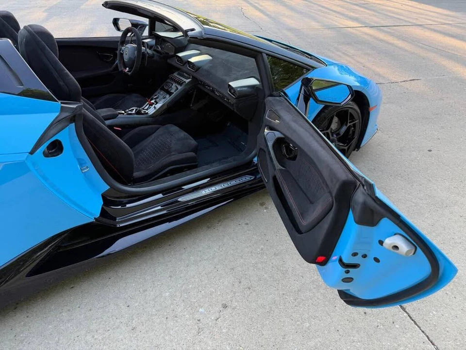 2018 Lamborghini Huracan LP640-4 Performante - Image 26 of 29