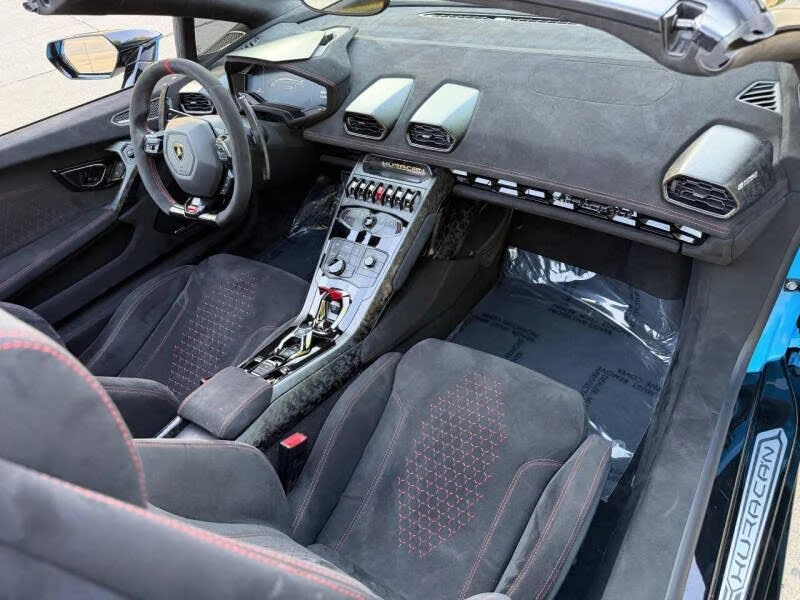 2018 Lamborghini Huracan LP640-4 Performante - Image 23 of 29