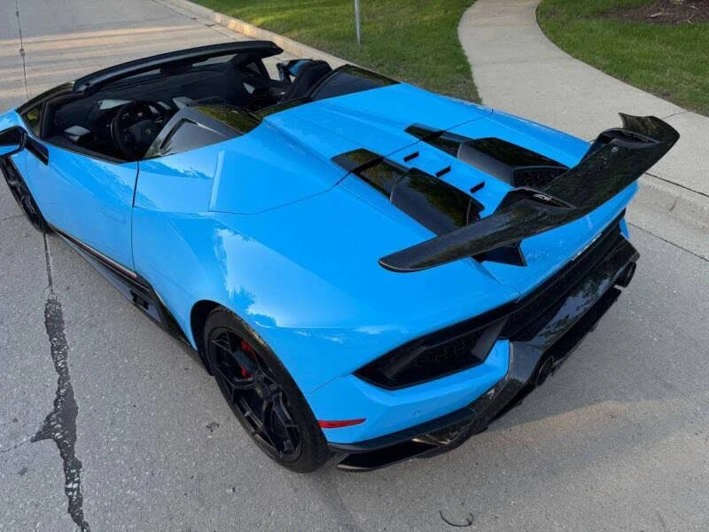 2018 Lamborghini Huracan LP640-4 Performante - Image 8 of 29