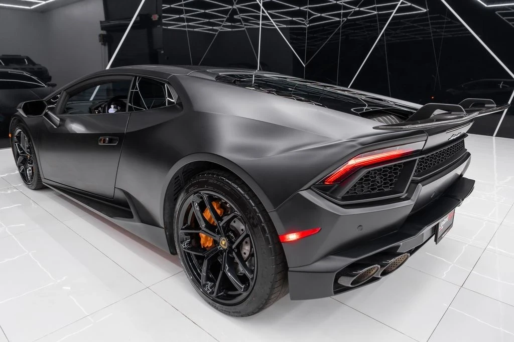 2018 Lamborghini Huracan LP580-2 - Image 14 of 21