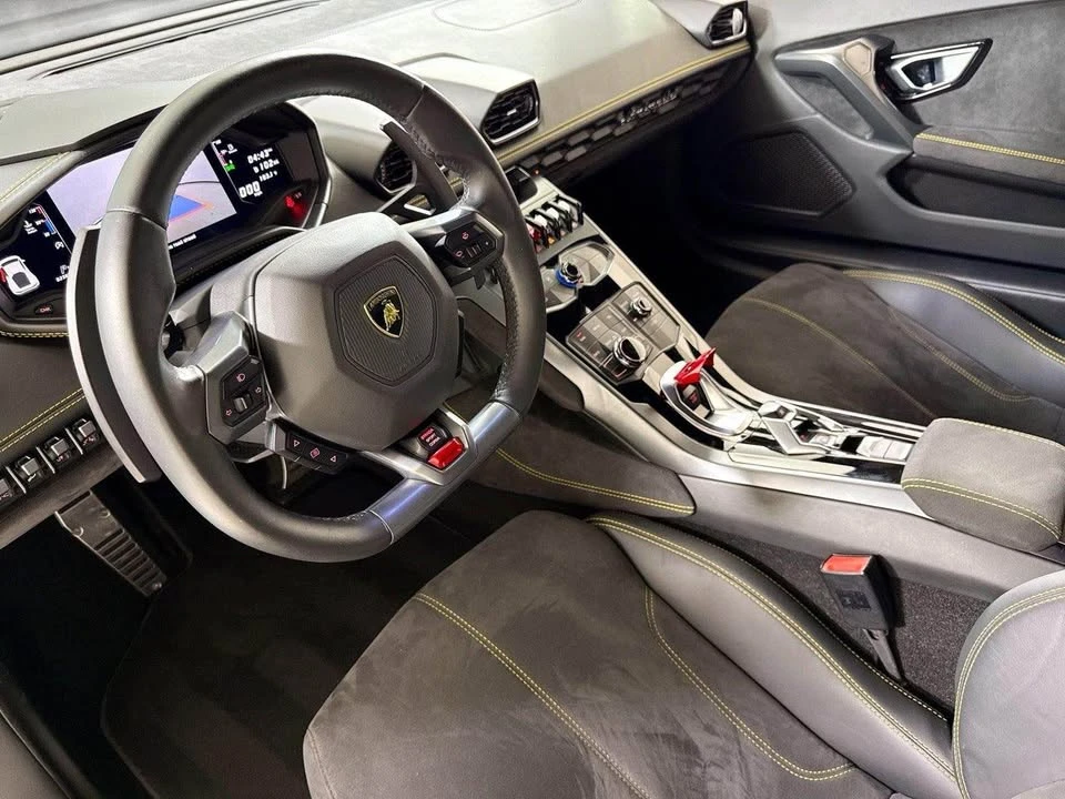 2018 Lamborghini Huracan LP580-2 - Image 9 of 17