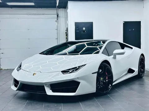 2018 Lamborghini Huracan LP580-2 Coupe 2D