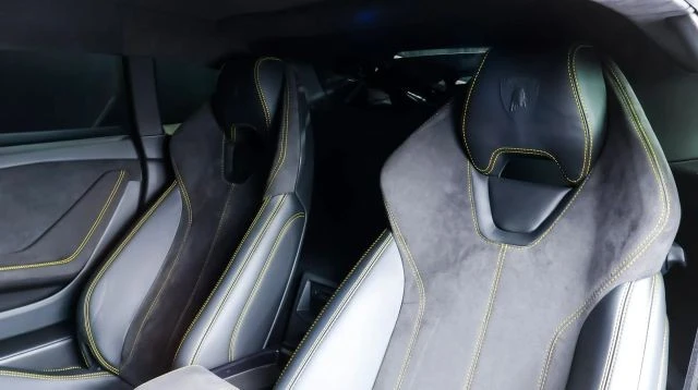 2018 Lamborghini Huracan LP580-2 - Image 17 of 23