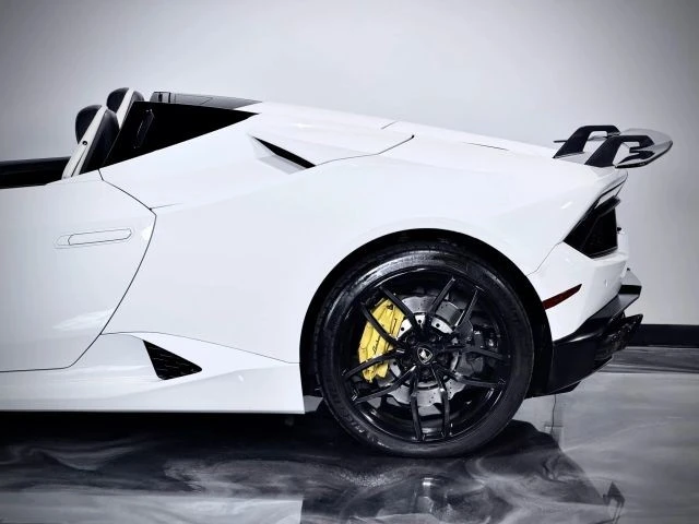 2018 Lamborghini Huracan LP580-2 - Image 4 of 20