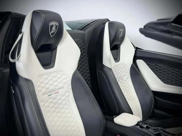2018 Lamborghini Huracan LP580-2 - Image 13 of 20