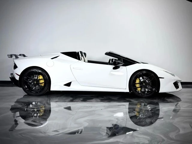 2018 Lamborghini Huracan LP580-2 - Image 7 of 20