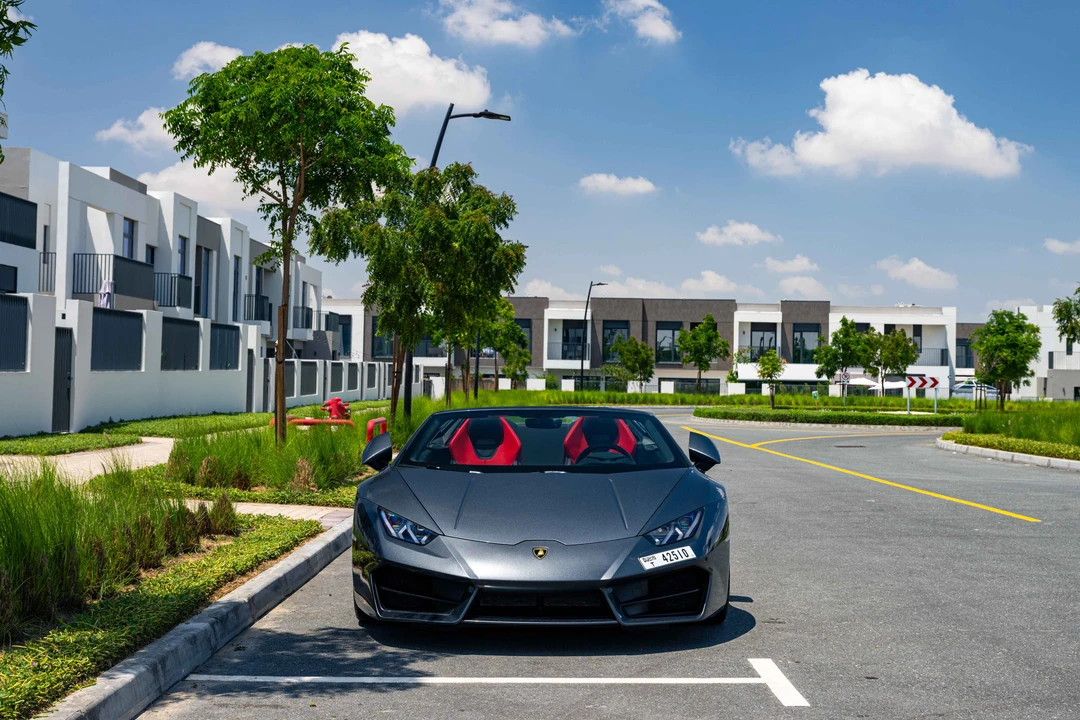 2018 Lamborghini Huracan LP580-2 - Image 2 of 21