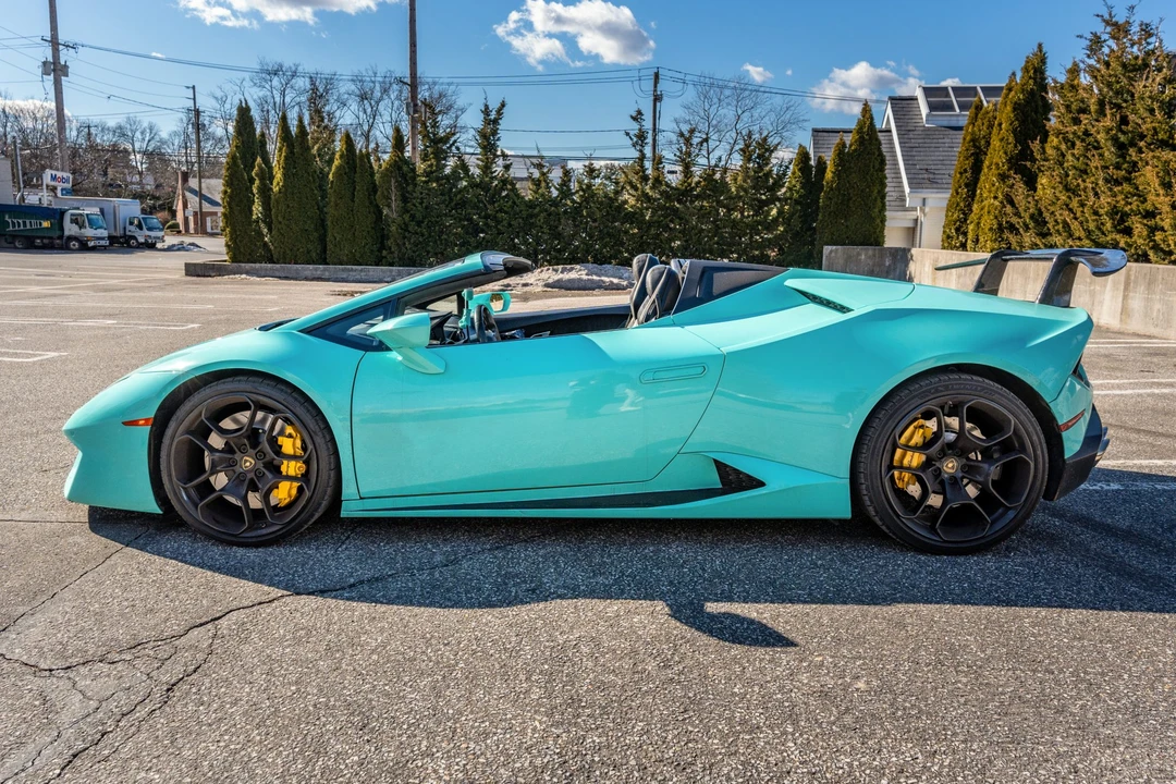 2018 Lamborghini Huracan LP580-2 - Image 5 of 31