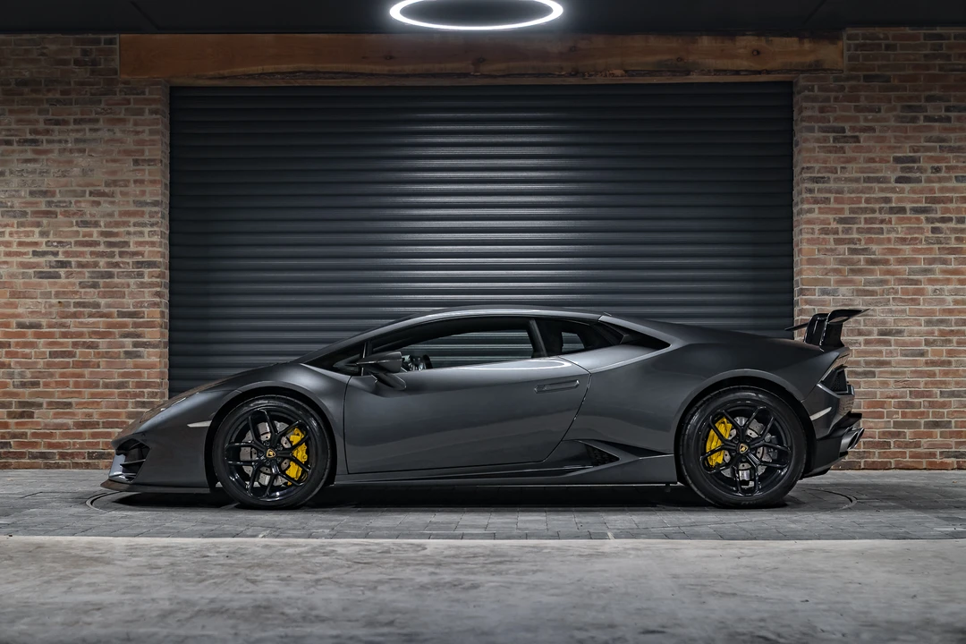 2018 Lamborghini Huracan LP580-2 - Image 24 of 31