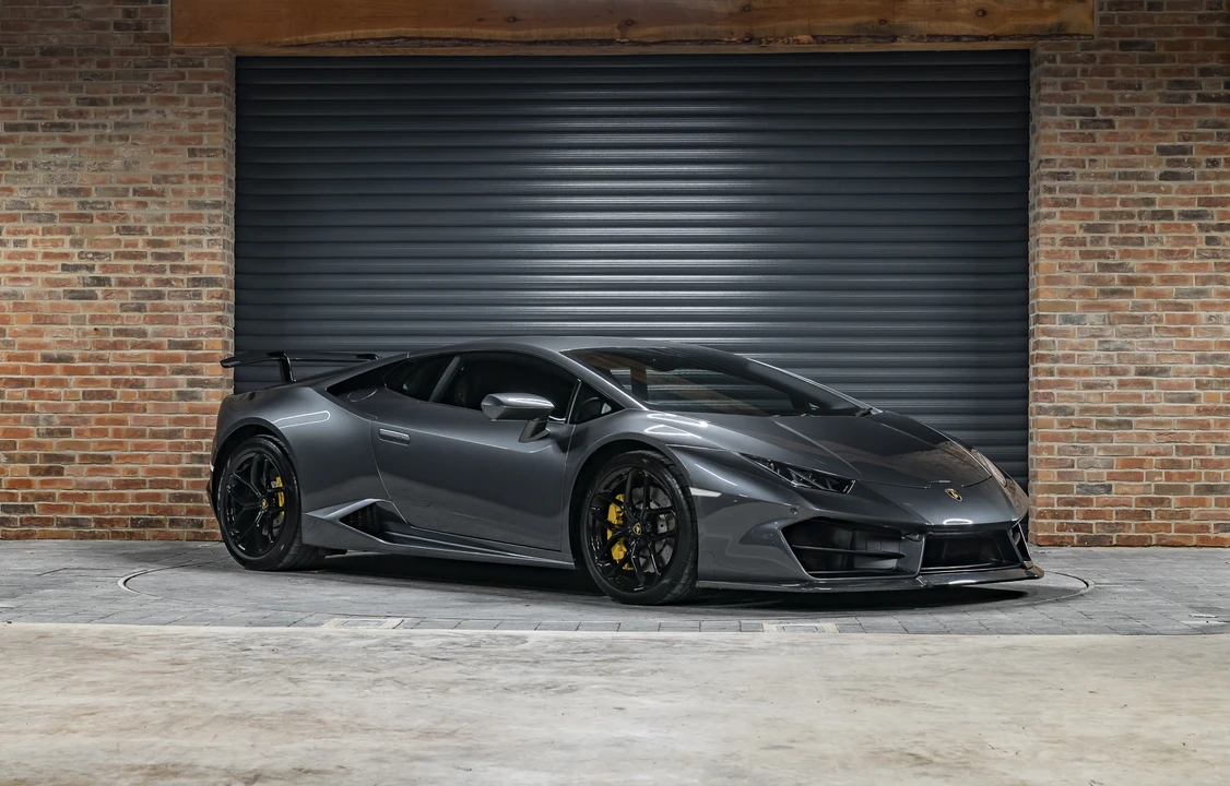 2018 Lamborghini Huracan LP580-2 - Image 17 of 31