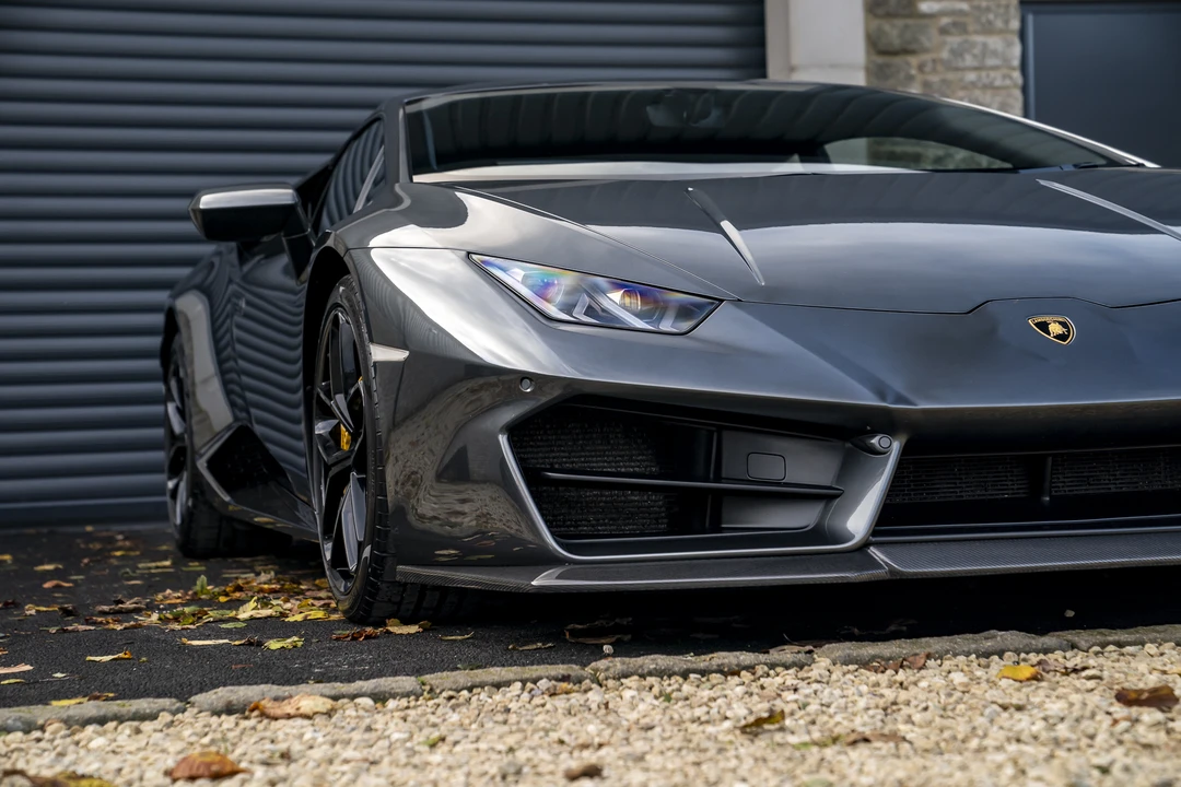 2018 Lamborghini Huracan LP580-2 - Image 28 of 31