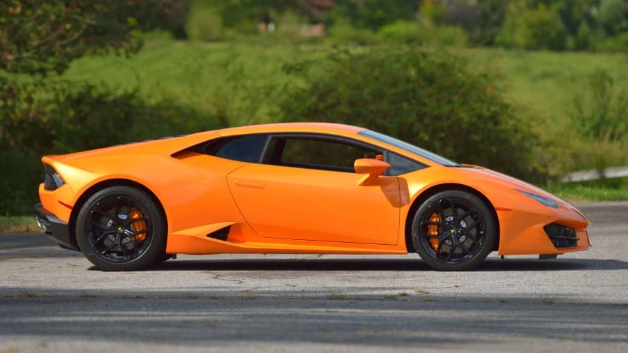 2018 Lamborghini Huracan LP580-2 - Image 2 of 23