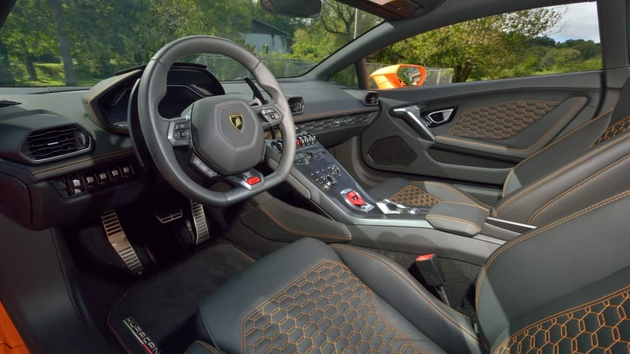 2018 Lamborghini Huracan LP580-2 - Image 4 of 23
