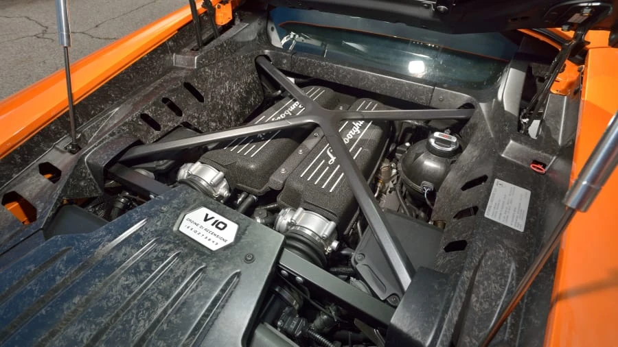 2018 Lamborghini Huracan LP580-2 - Image 7 of 23
