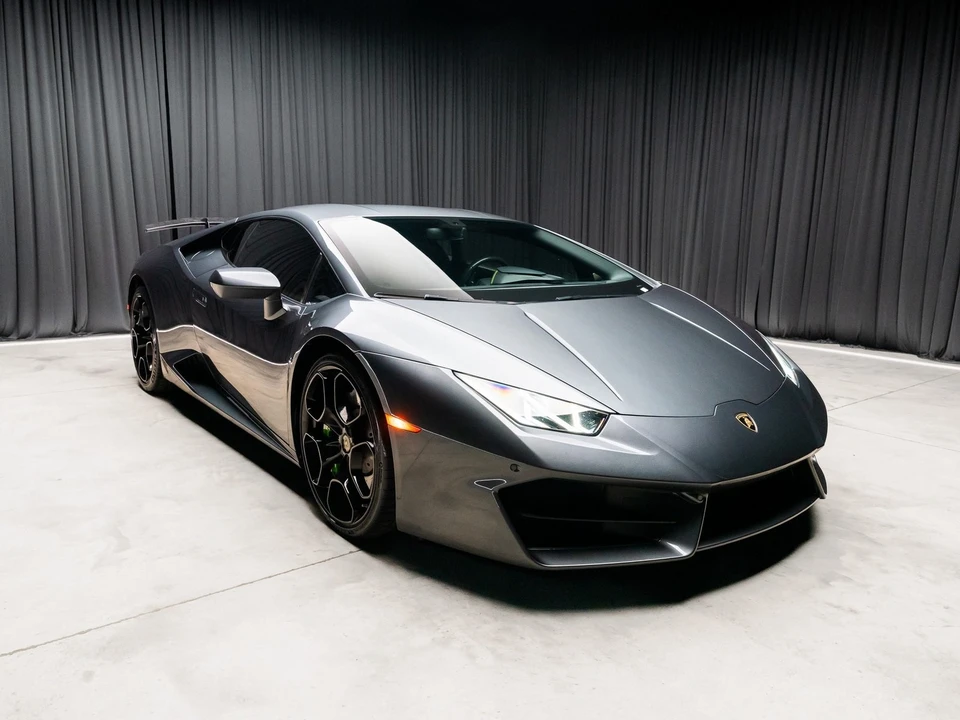 2018 Lamborghini Huracan LP580-2 - Image 11 of 12