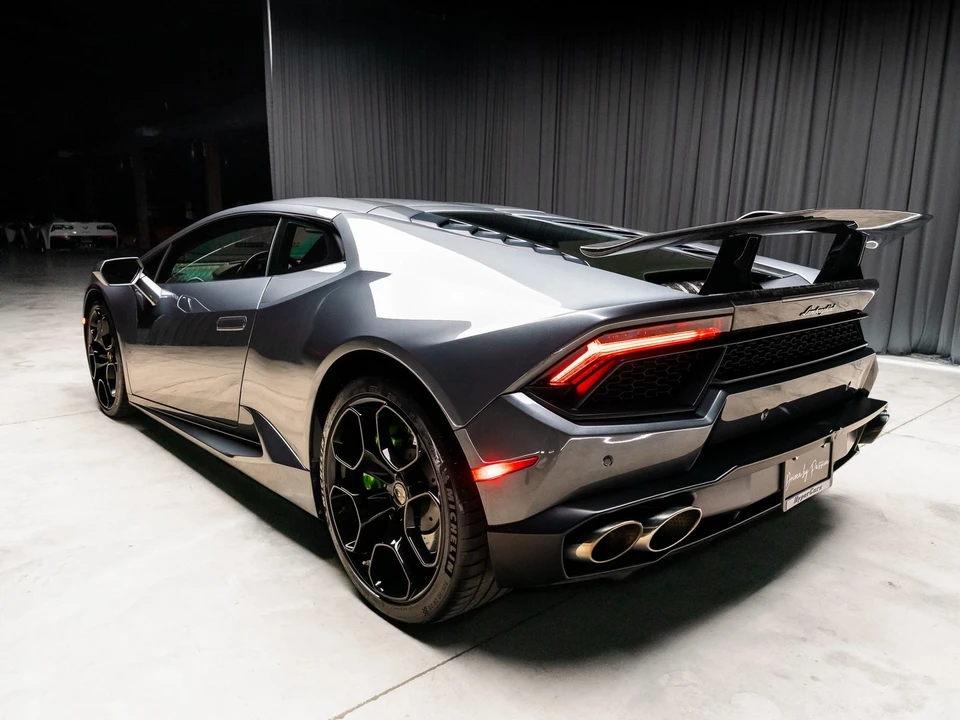 2018 Lamborghini Huracan LP580-2 - Image 12 of 12