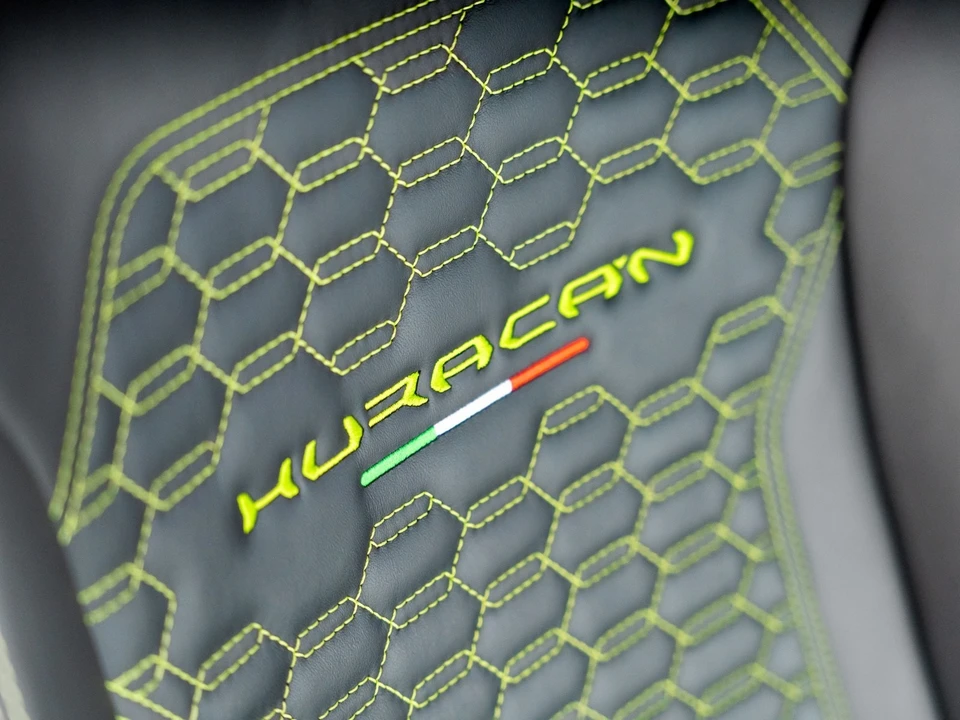 2018 Lamborghini Huracan LP580-2 - Image 4 of 12