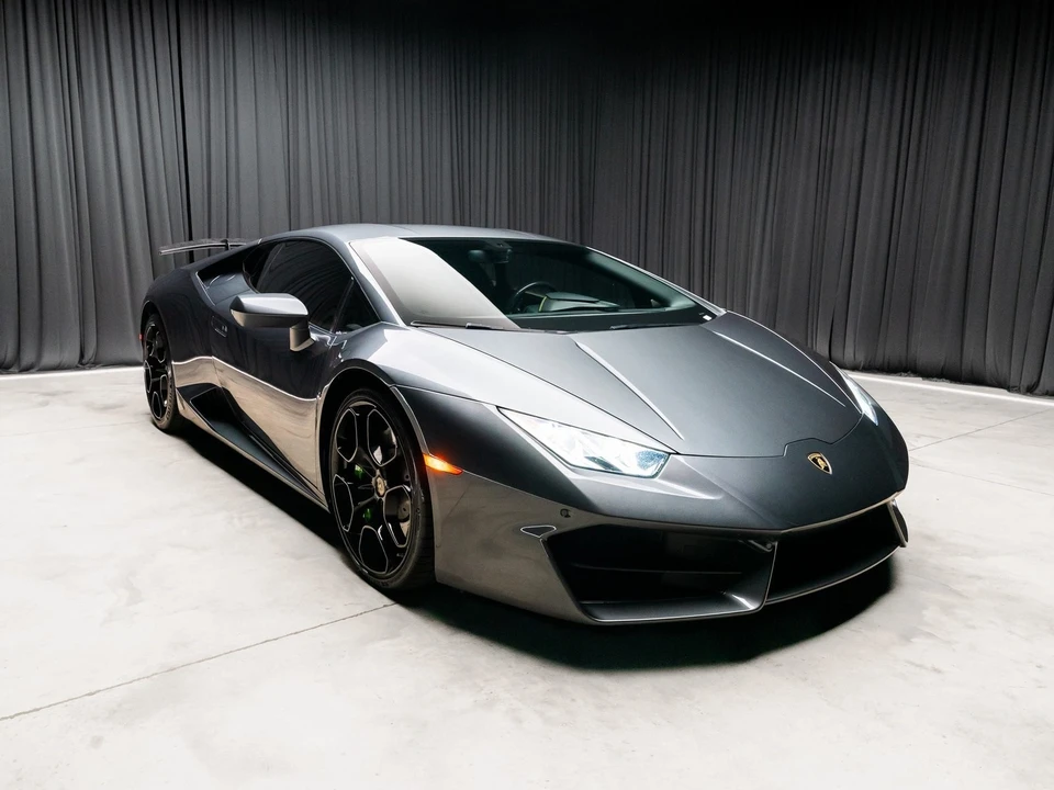 2018 Lamborghini Huracan LP580-2 - Image 8 of 12