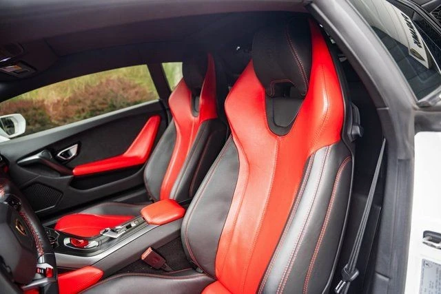 2018 Lamborghini Huracan LP580-2 - Image 30 of 31