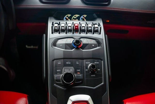 2018 Lamborghini Huracan LP580-2 - Image 24 of 31