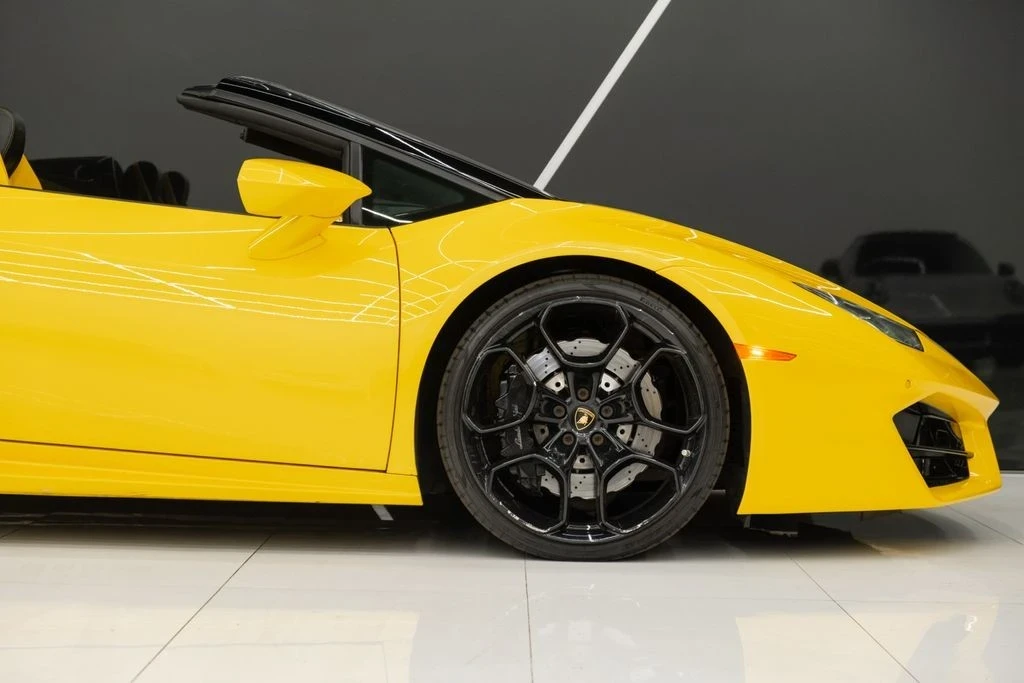 2018 Lamborghini Huracan LP580-2 - Image 12 of 21