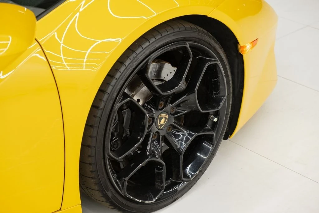 2018 Lamborghini Huracan LP580-2 - Image 13 of 21