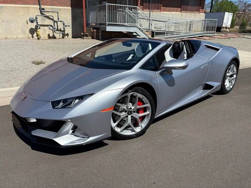 2018 Lamborghini Huracan LP580-2 - Image 27 of 31