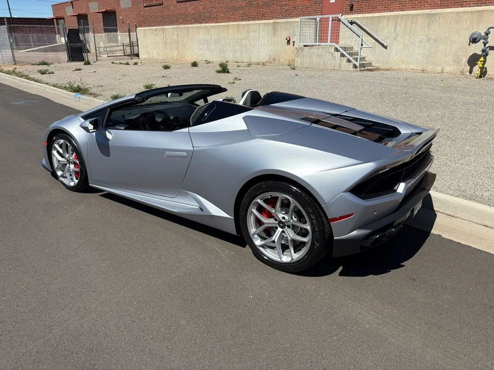 2018 Lamborghini Huracan LP580-2 - Image 25 of 31