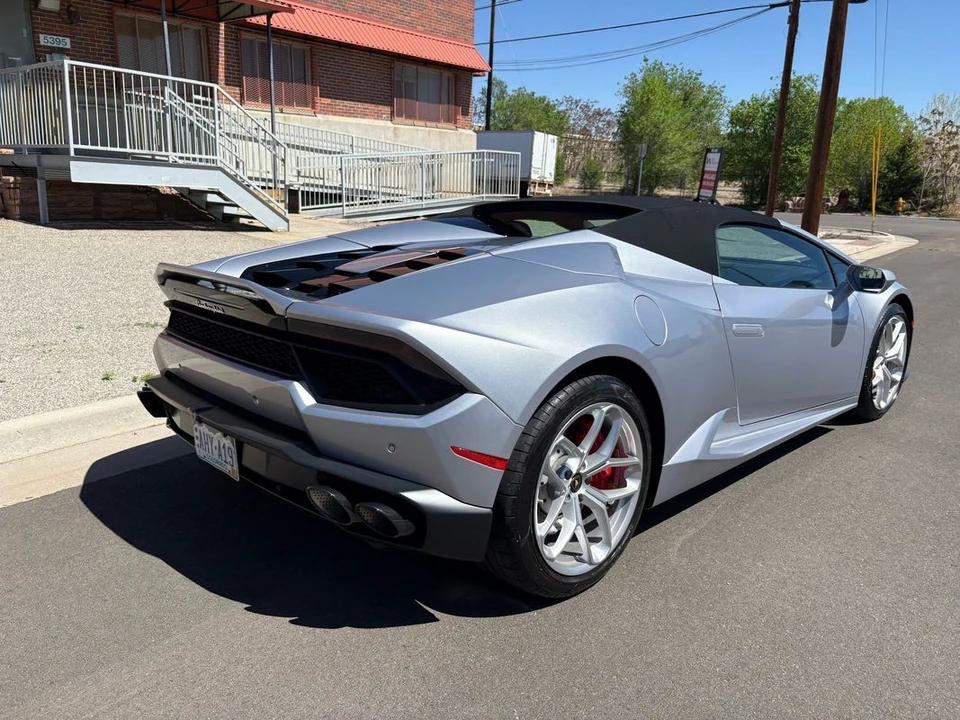 2018 Lamborghini Huracan LP580-2 - Image 5 of 31