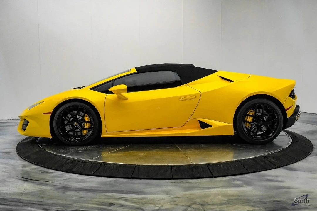 2018 Lamborghini Huracan LP580-2 - Image 9 of 12