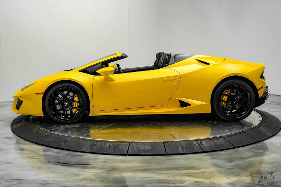 2018 Lamborghini Huracan LP580-2 - Image 8 of 12