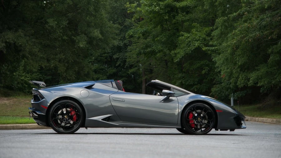 2018 Lamborghini Huracan LP580-2 - Image 2 of 31