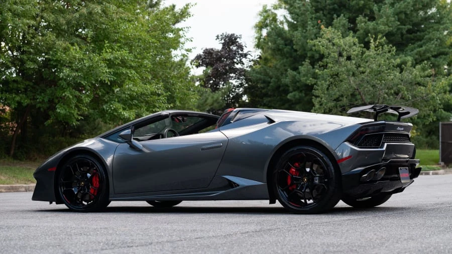 2018 Lamborghini Huracan LP580-2 - Image 3 of 31