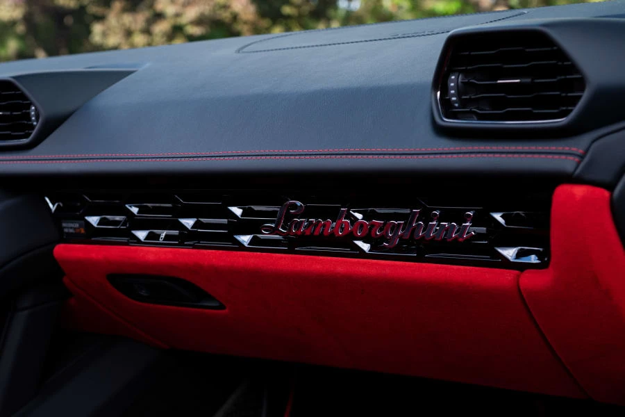 2018 Lamborghini Huracan LP580-2 - Image 15 of 31